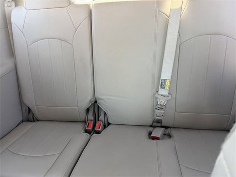 Used 2017 Buick Enclave Leather w/ Enclave Sport Touring Edition image 18