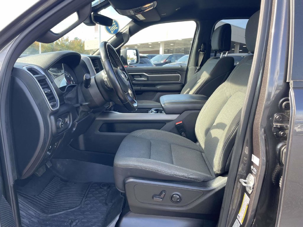 Used 2022 RAM 1500 Big Horn RWD image 26