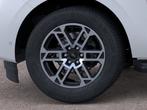 New 2025 Ford Expedition Active AWD/4WD image 19