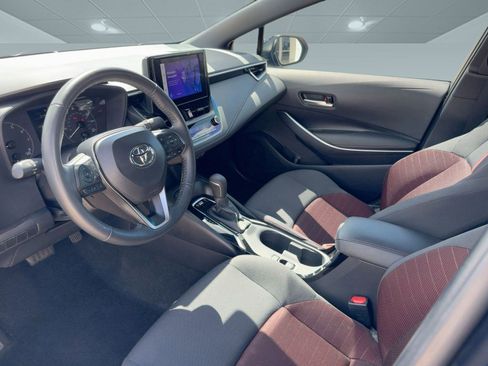 Used 2024 Toyota Corolla SE image 4