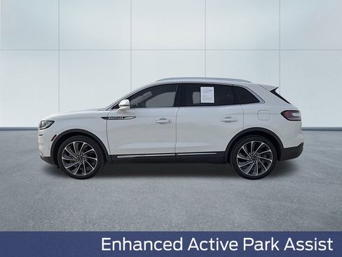 Used 2021 Lincoln Nautilus Reserve w/ Equipment Group 201A FWD image 12