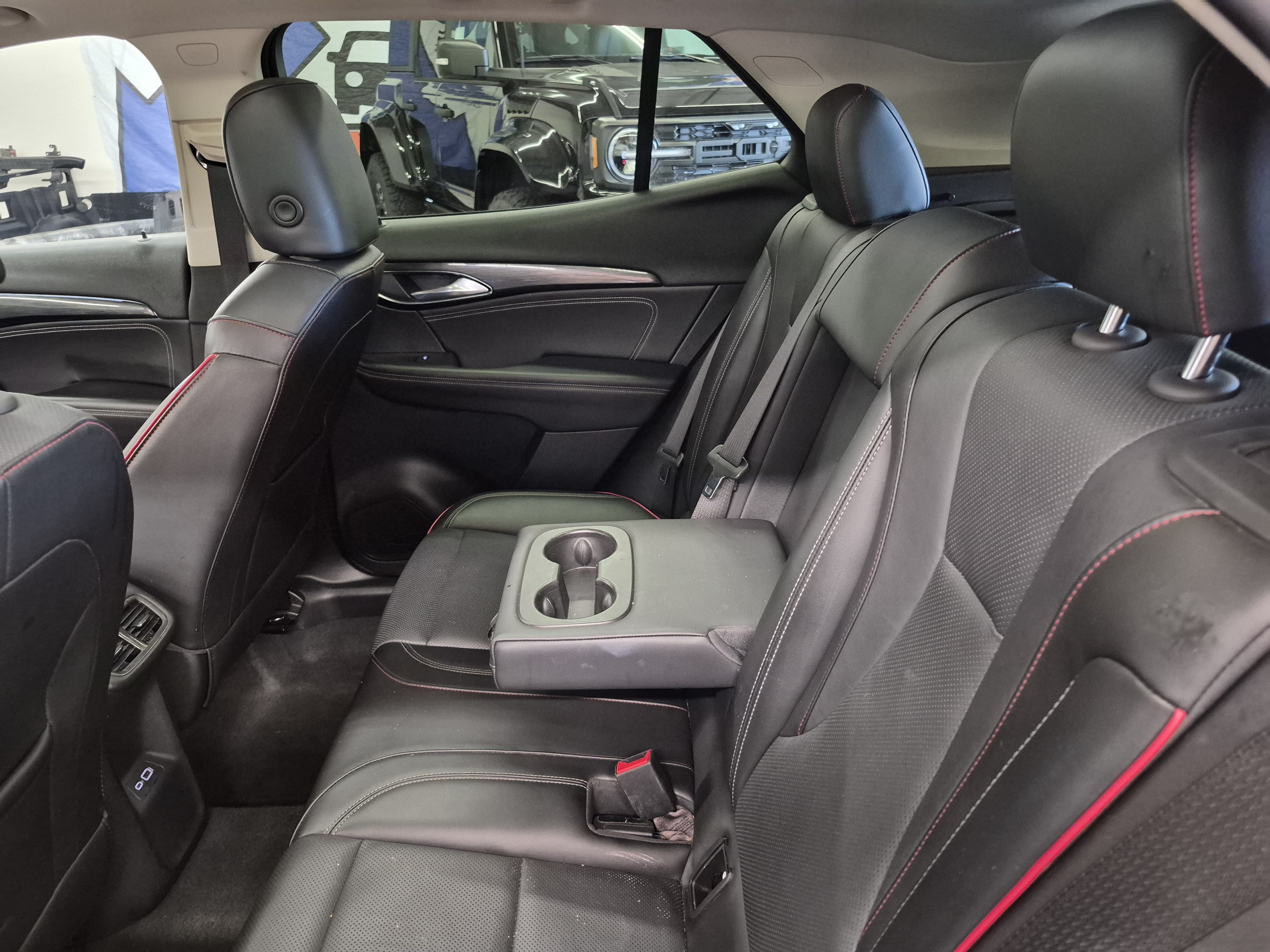 Used 2023 Buick Envision Essence w/ Sport Touring Package FWD image 18