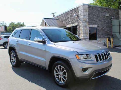 Used 2015 Jeep Grand Cherokee Limited AWD/4WD image 3