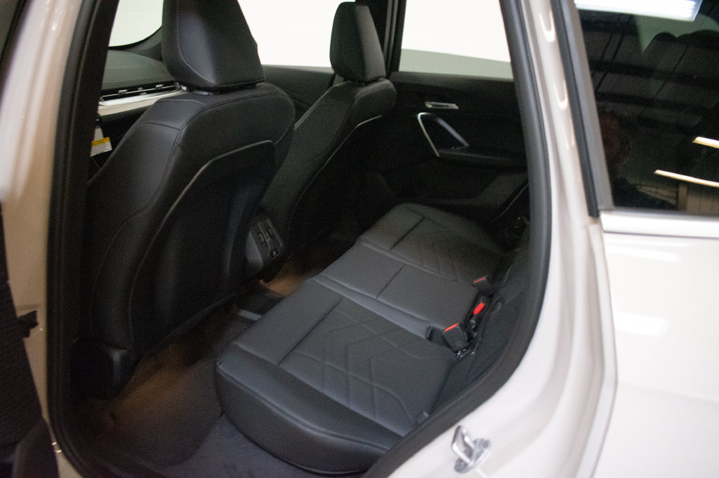 New 2027 BMW X1 xDrive28i AWD/4WD image 23