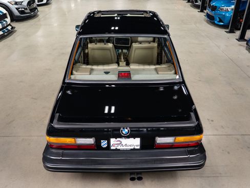 Used 1988 BMW M5 RWD image 34