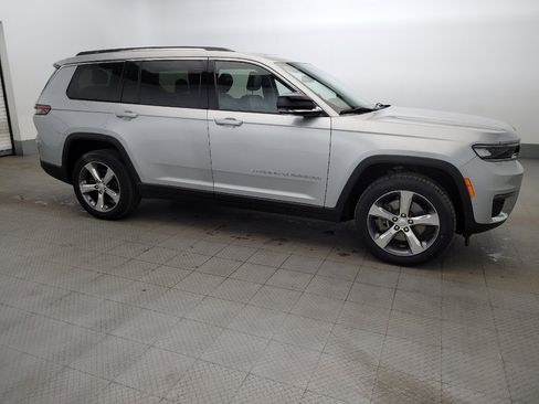 Used 2021 Jeep Grand Cherokee L Limited w/ Luxury Tech Group II AWD/4WD image 11