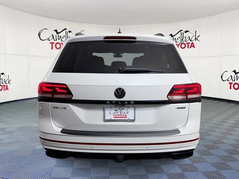 Used 2023 Volkswagen Atlas SEL R-Line AWD/4WD image 6