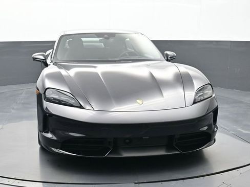 New 2026 Porsche Taycan image 27