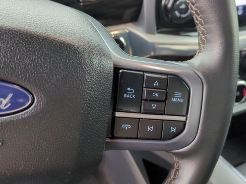 Used 2025 Ford F150 Lariat AWD/4WD image 17
