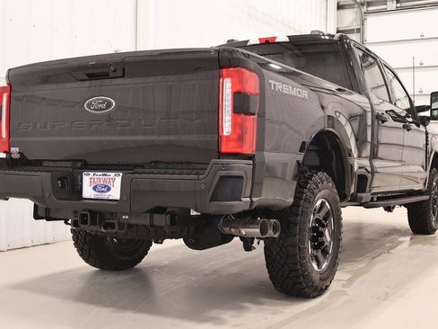 New 2026 Ford F250 Lariat w/ Tremor Off-Road Package image 8