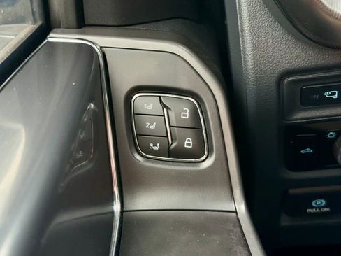 Used 2024 Ford F150 Lariat image 30