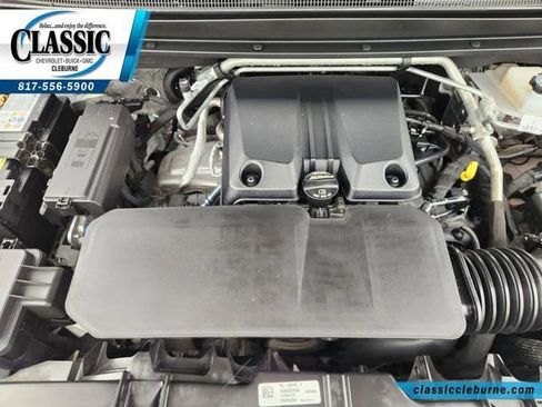 Used 2024 Chevrolet Colorado Z71 w/ Z71 Convenience Package 2 image 37