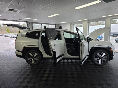 New 2026 Hyundai Ioniq 9 SEL AWD/4WD image 17