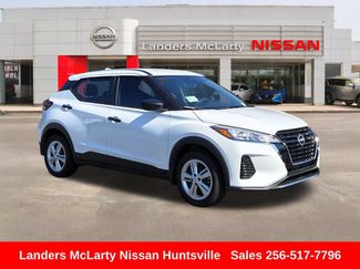 Used 2025 Nissan Kicks Play S FWD 360° Tour
