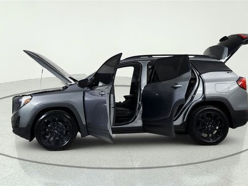 Used 2021 GMC Terrain SLT w/ Elevation Edition FWD image 11