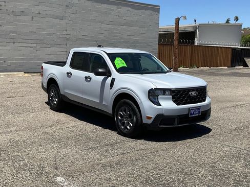 New 2026 Ford Maverick XLT FWD image 8