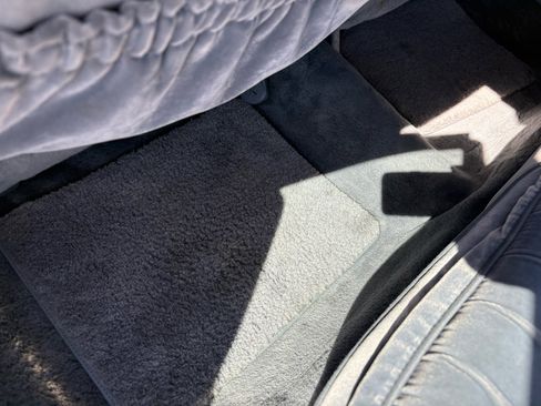 Used 1986 Buick Electra Park Avenue image 10