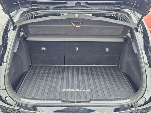 Used 2022 Toyota Corolla Hatchback image 28