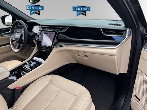 Certified 2022 Jeep Grand Cherokee Limited 4xe image 12