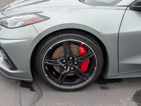 Used 2022 Chevrolet Corvette Stingray Preferred Cpe w/ Z51 Performance Package RWD image 10