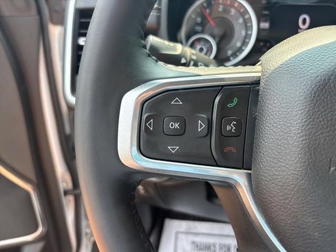 Used 2023 RAM 1500 Laramie AWD/4WD image 30