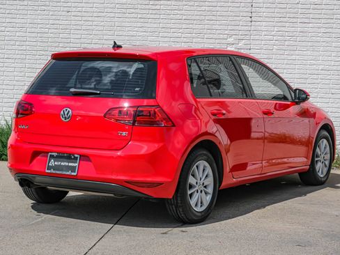 Used 2015 Volkswagen Golf SE image 7