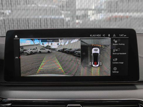 Used 2023 BMW M5 image 21