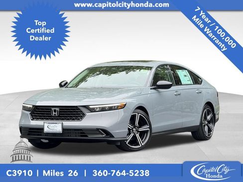 Certified 2026 Honda Accord SE image 1