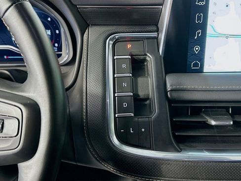 Used 2023 GMC Yukon AT4 w/ Max Trailering Package image 17