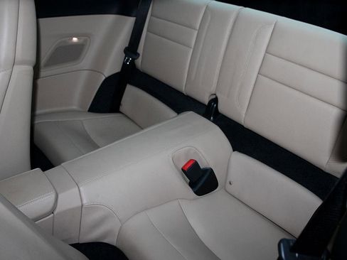 Used 2021 Porsche 911 Carrera S image 40