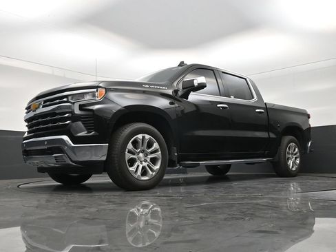 Used 2024 Chevrolet Silverado 1500 LTZ RWD image 20