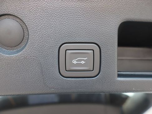 New 2027 Chevrolet Equinox LT w/ Convenience Package II AWD/4WD image 28