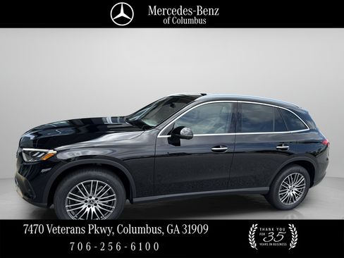 Certified 2026 Mercedes-Benz GLC 300 image 2