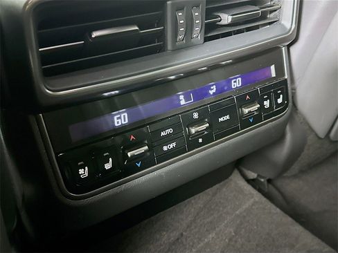 Used 2024 Lexus LX 600 4WD w/ Appearance Package image 29