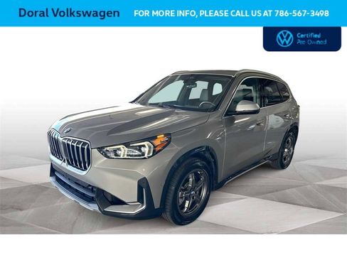 Used 2023 BMW X1 xDrive28i w/ Premium Package image 4