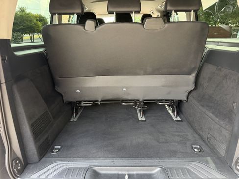 Used 2016 Mercedes-Benz Metris Passenger image 15