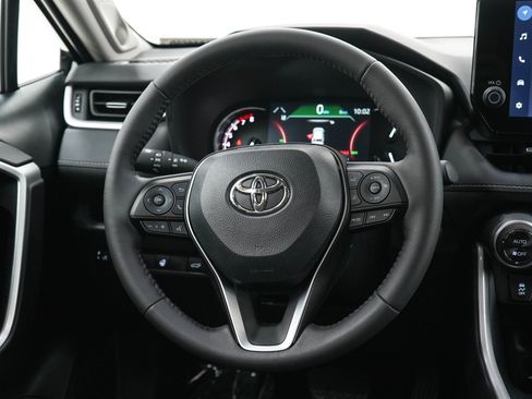Used 2025 Toyota RAV4 XLE Premium w/ Weather Package AWD/4WD image 17