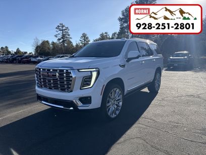 Used 2025 GMC Yukon Denali w/ Sun & Power Step Package