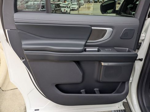 New 2025 Ford Expedition Max Platinum w/ Stealth Performance Package image 27