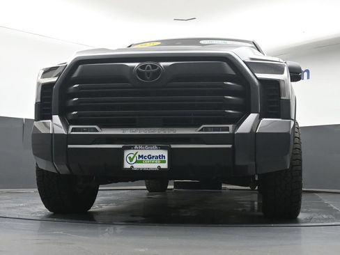 Used 2025 Toyota Tundra SR5 w/ SR5 Premium Package AWD/4WD image 7