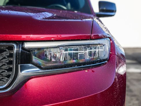 Used 2021 Jeep Grand Cherokee L Limited image 8