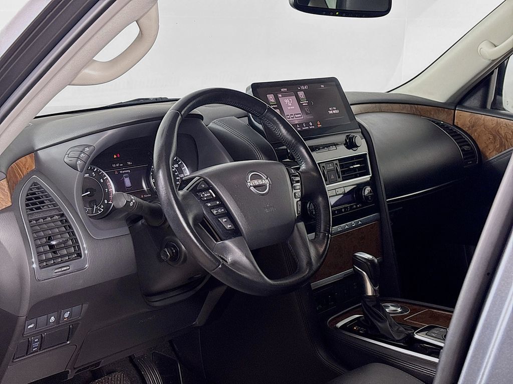 Used 2023 Nissan Armada SL RWD image 9