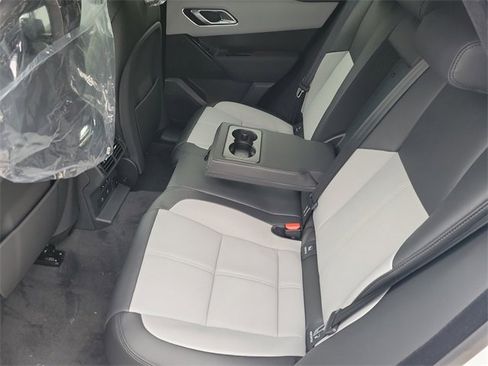 New 2026 Land Rover Range Rover Velar Dynamic SE image 15