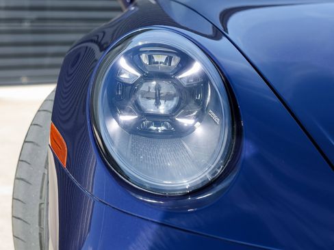 Certified 2022 Porsche 911 GT3 image 13