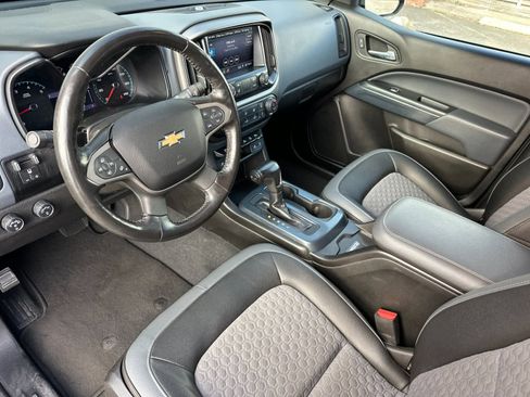 Used 2019 Chevrolet Colorado Z71 image 11