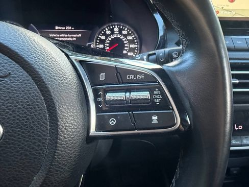 Used 2021 Kia Seltos SX w/ SX Sunroof Package AWD/4WD image 18