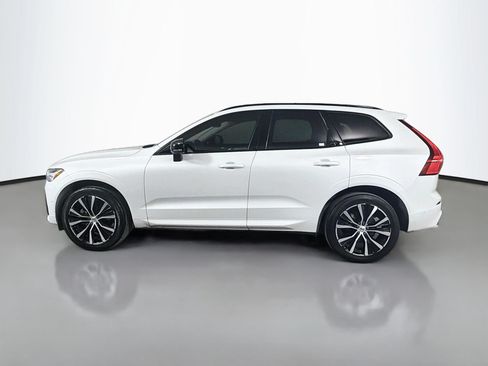 Certified 2024 Volvo XC60 B5 Plus w/ Protection Package Premier AWD/4WD image 9