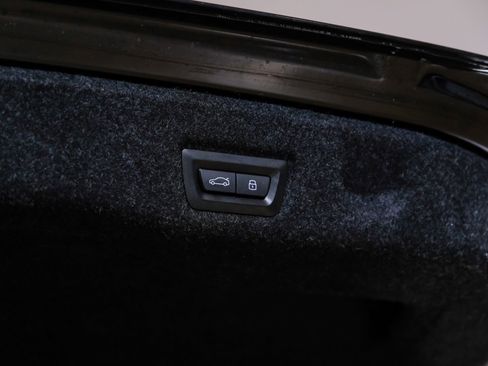 Used 2024 BMW 530i image 58