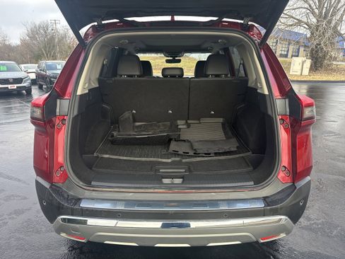 Used 2023 Nissan Rogue Platinum w/ Platinum Premium Package image 16