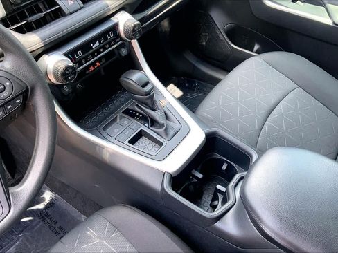 Used 2023 Toyota RAV4 XLE w/ Convenience Package FWD image 17